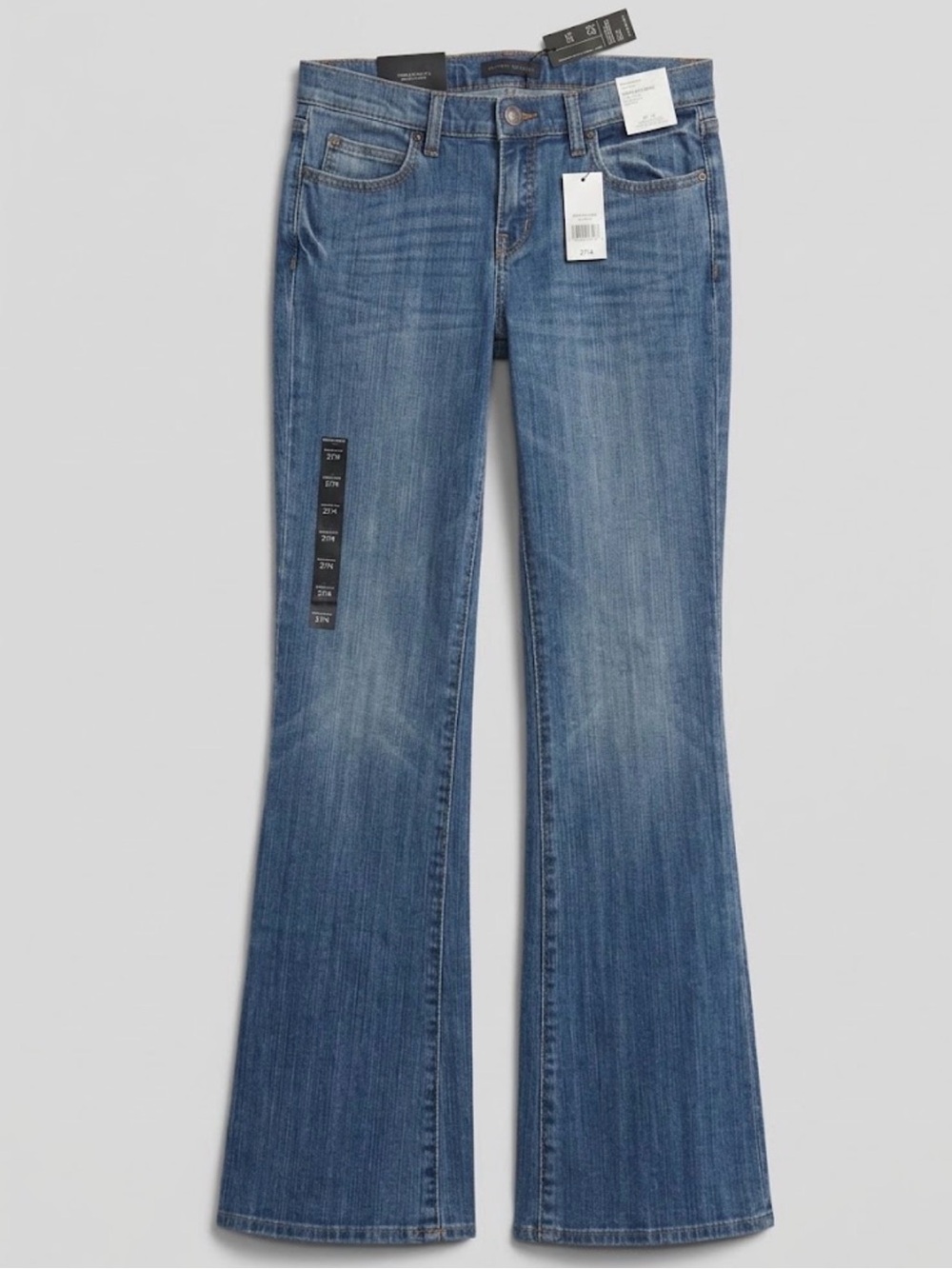 NWT! Banana Republic Women's Medium Wash Bootcut Fit Jeans